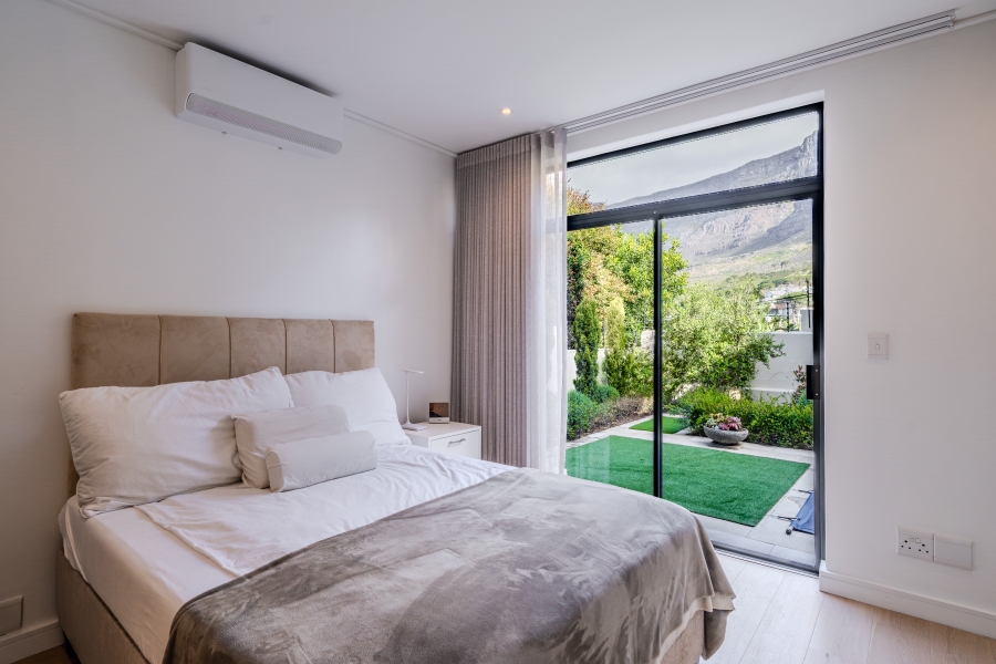 3 Bedroom Property for Sale in Higgovale Western Cape